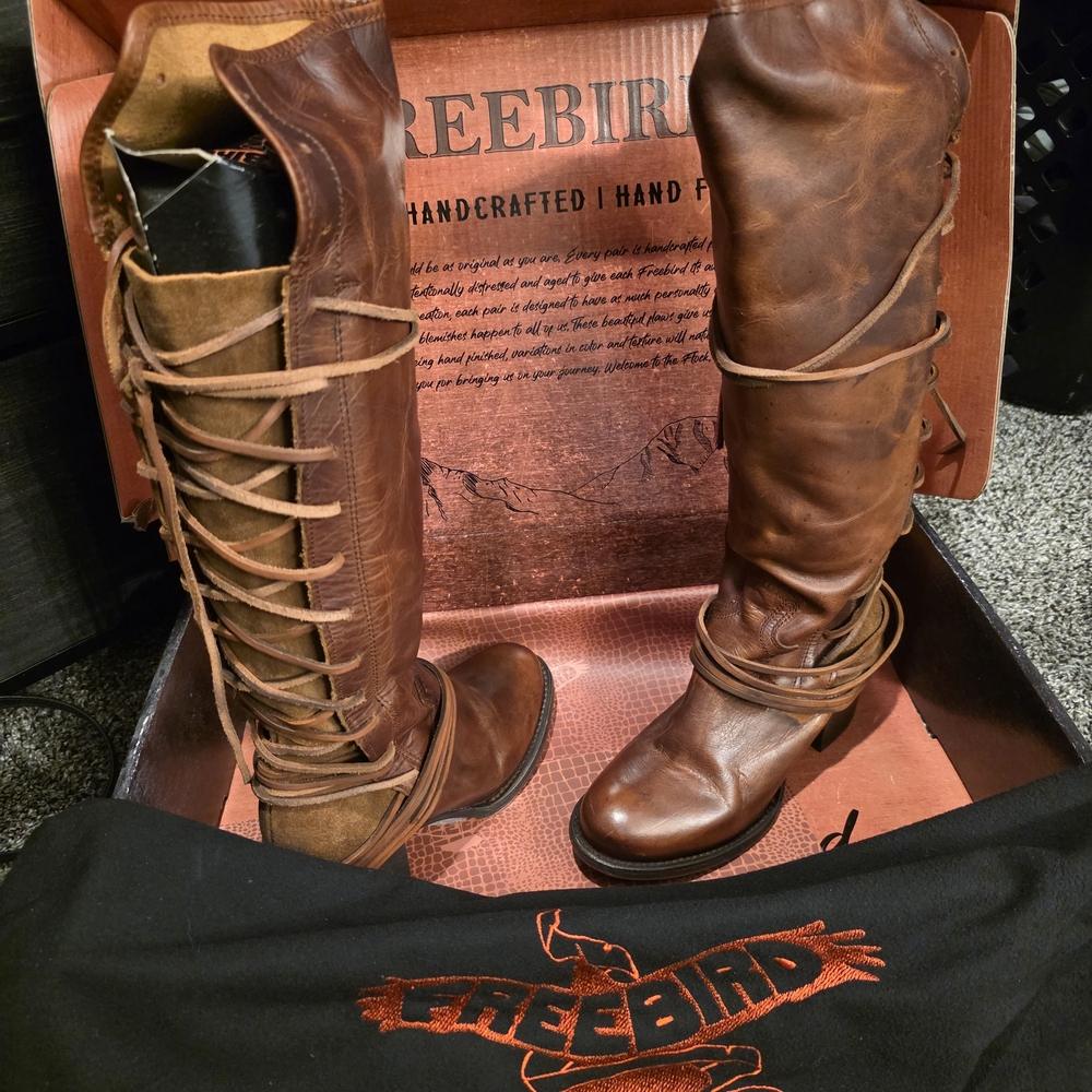 Freebird Rustic Brown Lace-Up Boots